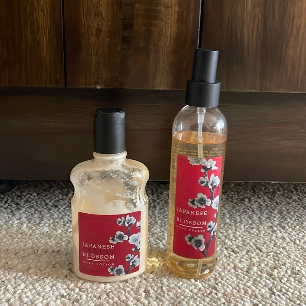 Bath & Body Works Japanese Cherry Blossom bundle Set lotion and mist spray lot